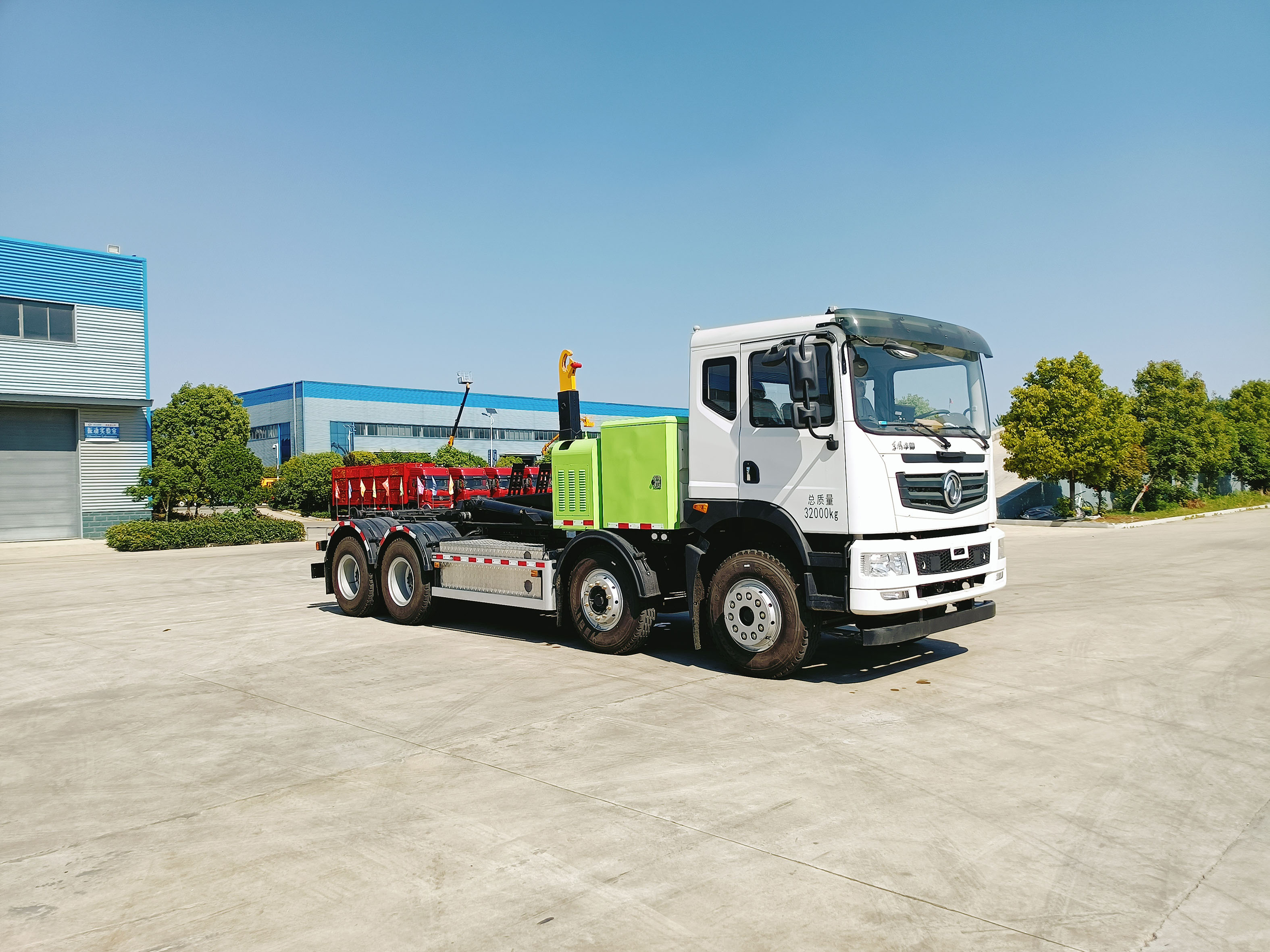 東風華神32噸純電動車廂可卸式垃圾車圖片1