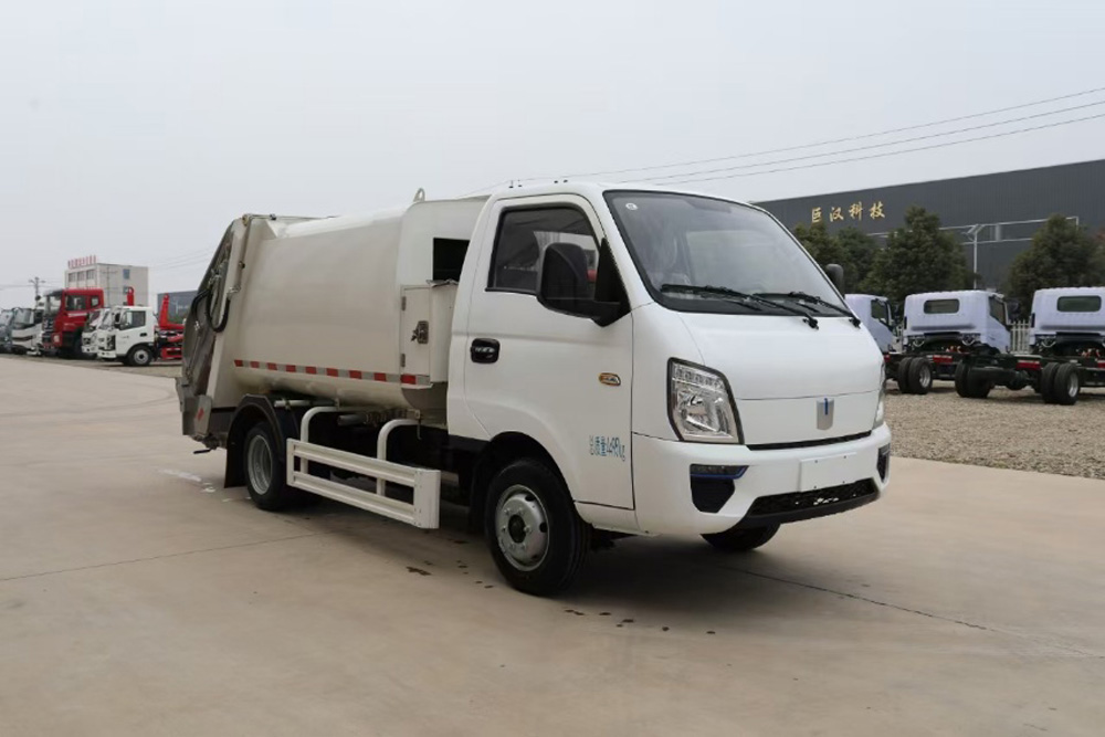 吉利V5E純電動(dòng)3方壓縮垃圾運(yùn)輸車(chē)