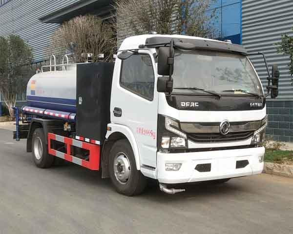 東風(fēng)凱普特5方純電動(dòng)多功能綠化噴灑車(chē)